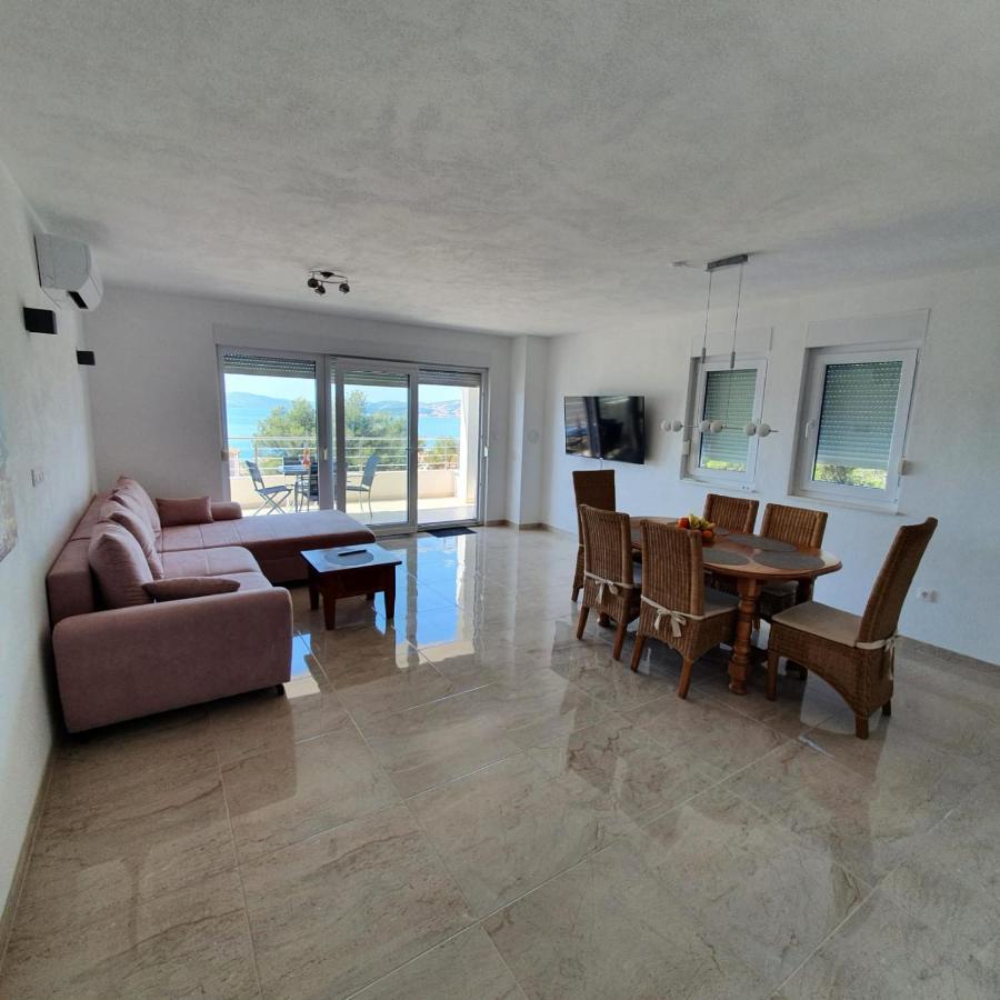 Villa Botic تروغير المظهر الخارجي الصورة